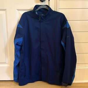 NikeGolf rain gear zip-up jacket in navy, blue & black, size XL